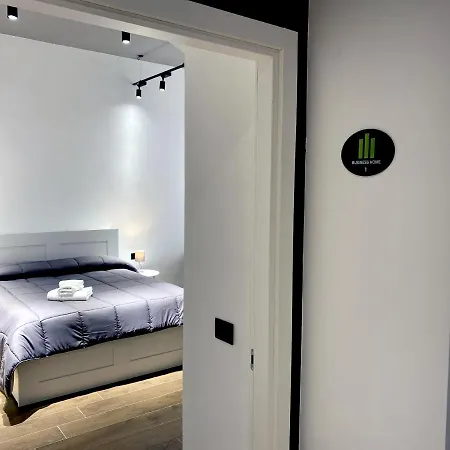 Business Via Isonzo Bed & Breakfast *
